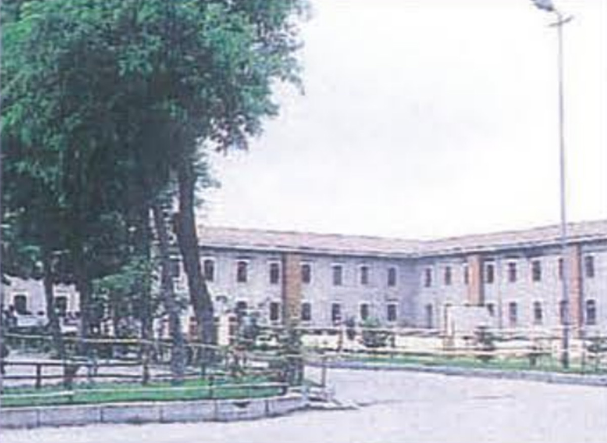 İstanbul Maltepe Hizmet Binası